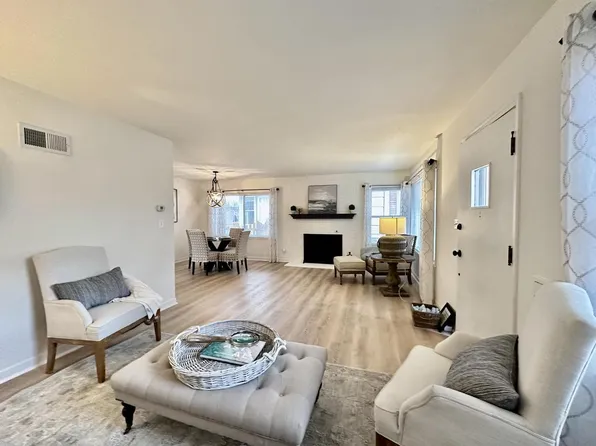 2737 North 85th STREET, Milwaukee, WI 53222