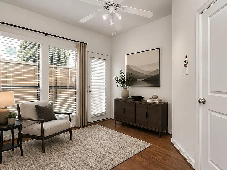 3900 Center St — Photo 5