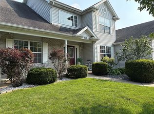 1242 Knolls Ave S, Dekalb, IL 60115