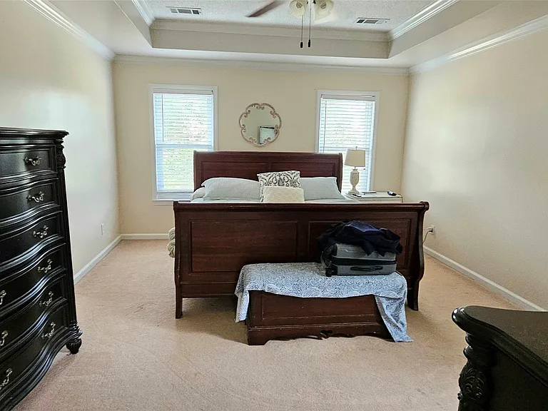 210 Sweetbriar Ln — Photo 15