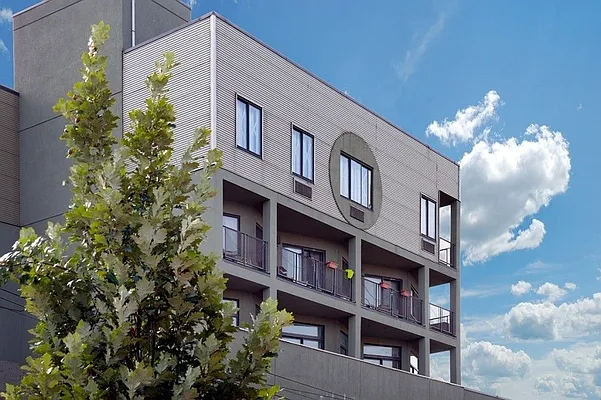 Sold by Bold New York | media 6
