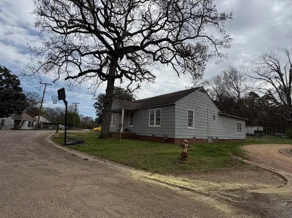 311 Lake Dr, Malvern, AR 72104