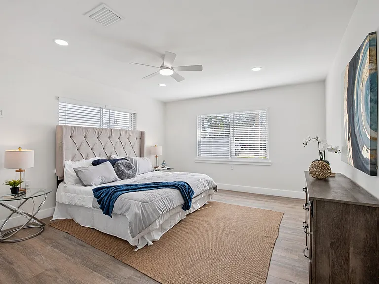 1739 Bayou Grande Blvd NE — Photo 14