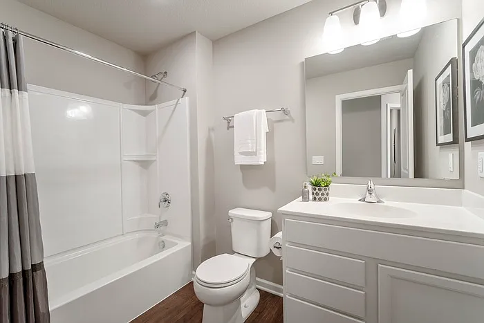 2228 Hazeltine Pl — Photo 8