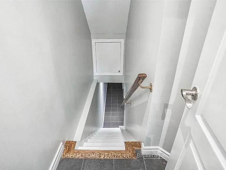 401 Crawford St #BASEMEN — Photo 4