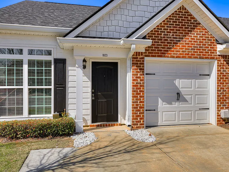 093 Lauren Lane Townhomes — Photo 29