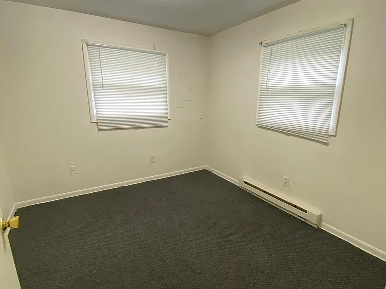 213 S Fairview Ave #5 — Photo 11
