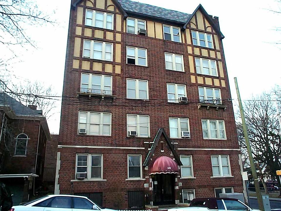1st image of 149 Bentley Ave #100