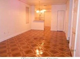 871 NW 170th Ter #9, Pembroke Pines, FL 33028