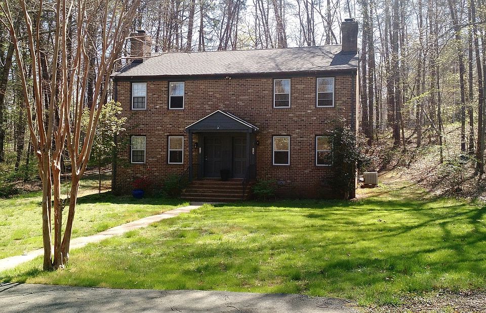 1st image of 334 Pine Hill Dr