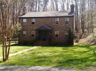 334 Pine Hill Dr, Stanardsville, VA 22973
