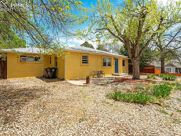 2nd image of 410 Yucca Dr