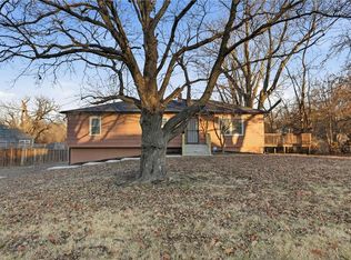 7867 James A Reed Rd, Kansas City, MO 64138