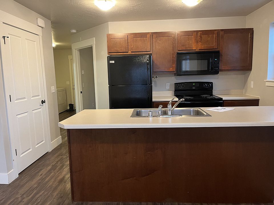 1st image of 740 W Sussex Ave #18170183