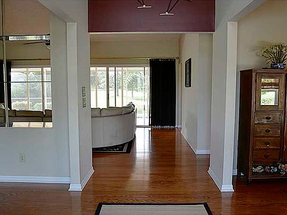 3rd image of 4072 SW Bimini Cir
