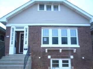 5107 W Nelson St, Chicago, IL 60641