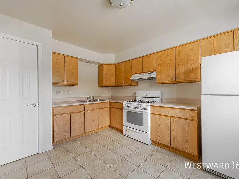 4340 Wilson Ave #4 — Photo 5
