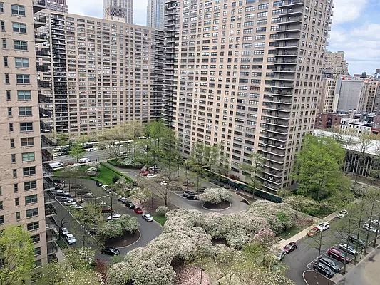 2nd image of 160 W End Ave APT 17J