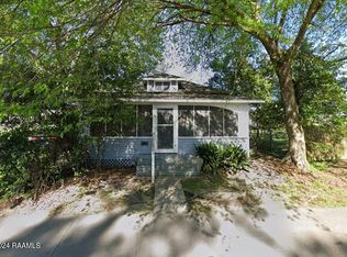 113 N Walnut St, Opelousas, LA 70570