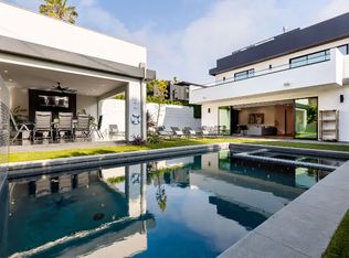 6201 Lindenhurst Ave, Los Angeles, CA 90048