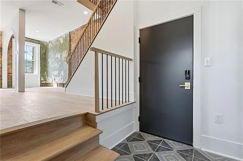 2 bed, 1600 sqft, $3,500 — Photo 4