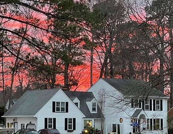 5th image of 709 Pinecliffe Dr