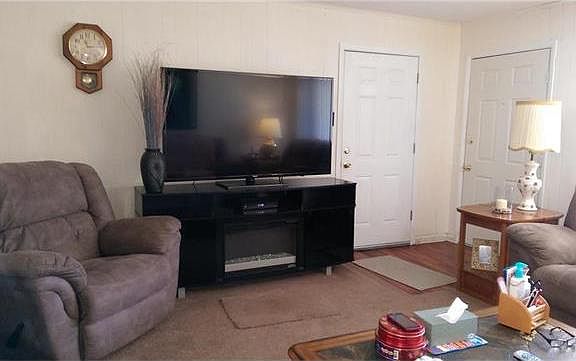 4th image of 9531 Trefore Ave