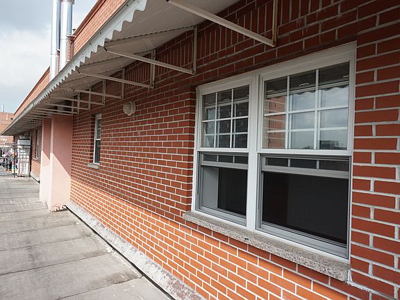 2nd image of 13236 Pople Ave APT 5C