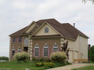 962 Mimosa Dr, Macedonia, OH 44056