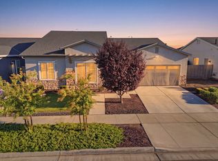 2407 W Andrew Lane, Hanford, CA 93230