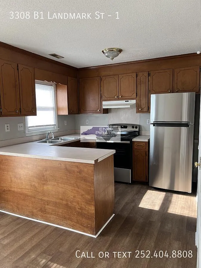 3 bed, $1,350 — Photo 3