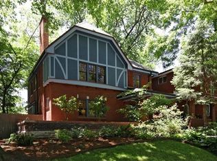 1102 Bellerive Blvd, Saint Louis, MO 63111