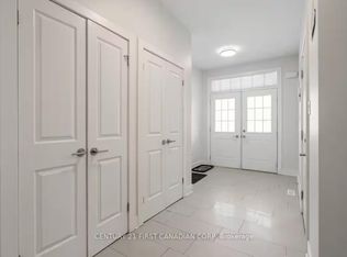 2619 Sheffield Blvd #11, London, ON N6M 0G4