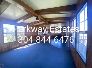 145 Sheila Ln, Clarksburg, WV 26301