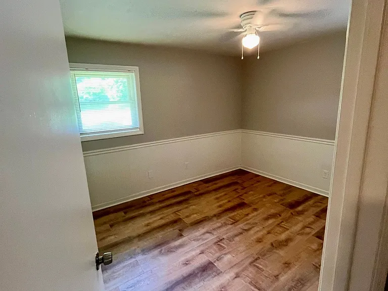 6328 Luna Dr — Photo 14