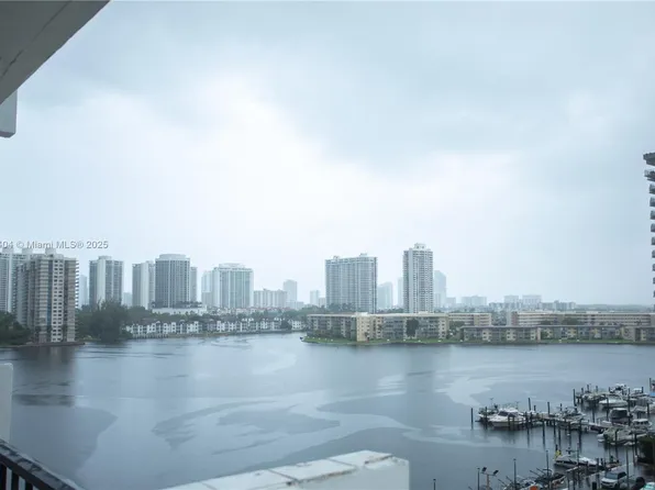 2780 NE 183rd St APT 908, Aventura, FL 33160