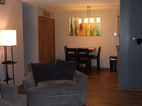 3rd image of 209 Bienterra Trl APT 1A