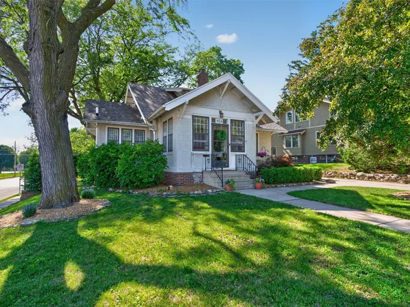 904 45th St, Des Moines, IA 50312