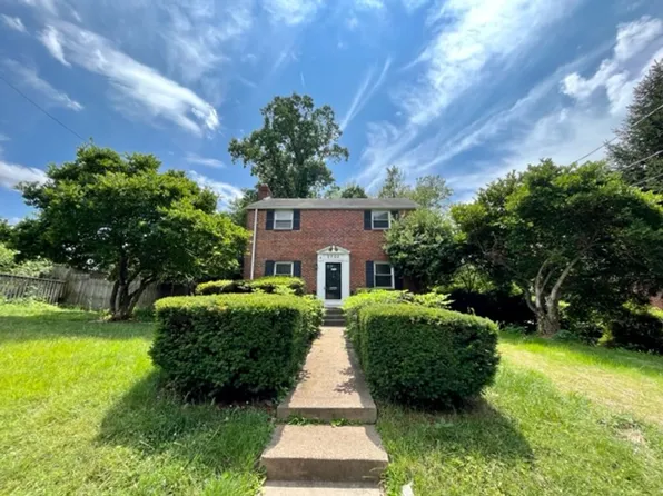 2702 Byron St, Silver Spring, MD 20902