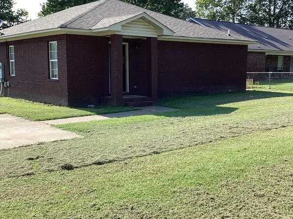 122 W Nipper St, Beebe, AR 72012
