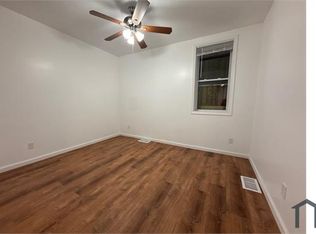 318 N Paca St #1, Baltimore, MD 21201