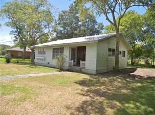 305 N Exchange St, Weimar, TX 78962