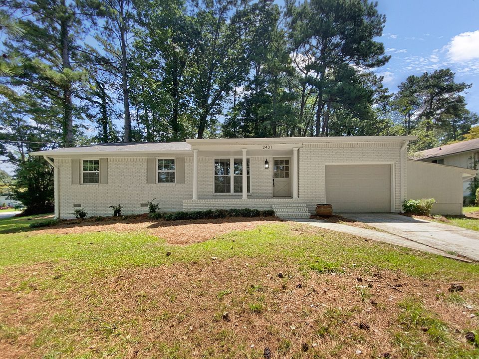 1st image of 2431 Carolyn Dr SE