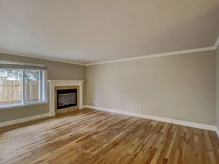 2582 S Falling Brook Ln — Photo 9