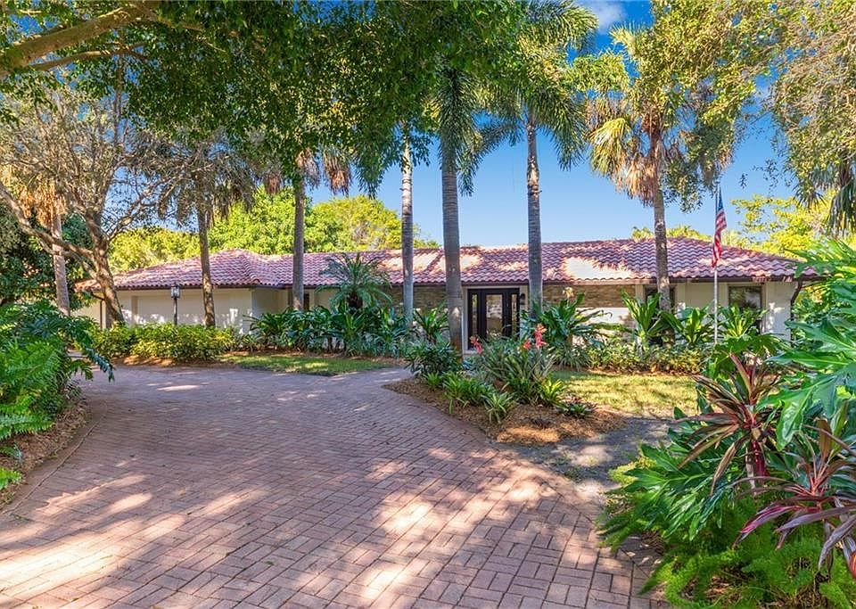 4 Copaire Rd, Sewalls Point, FL 34996 Zillow