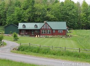 1270 Shanesville Rd SW, Sugarcreek, OH 44681