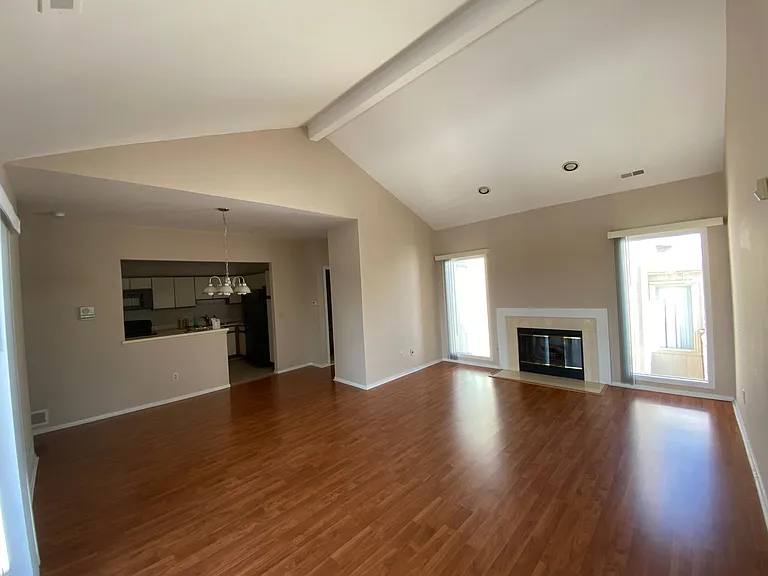 29315 Laurel Dr — Photo 4