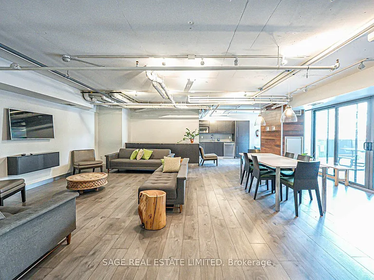 32 Camden St #607 — Photo 19