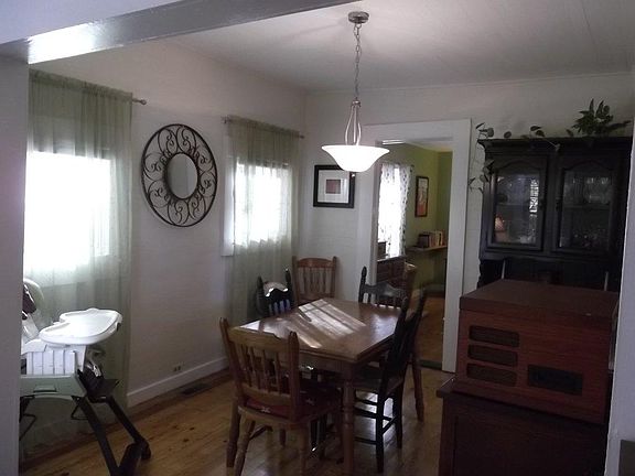 5th image of 900 McLendon Dr
