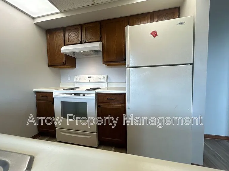 1011 K St #103 — Photo 5